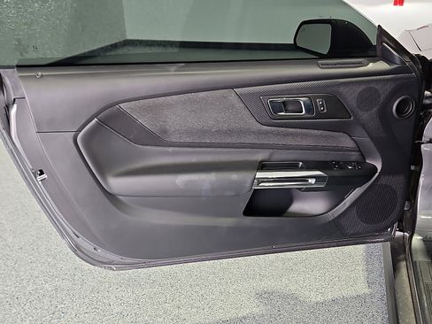 Used 2025 Ford Mustang GT image 15