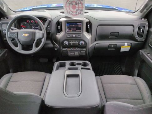 New 2026 Chevrolet Silverado 1500 Custom RWD image 17