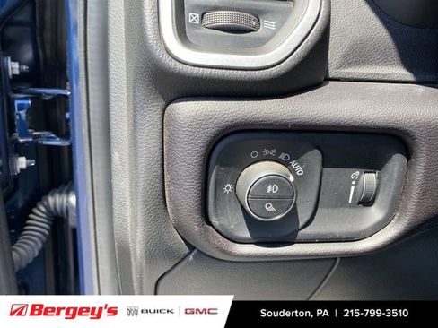 Used 2023 RAM 2500 Big Horn w/ Level 1 Equipment Group AWD/4WD image 20