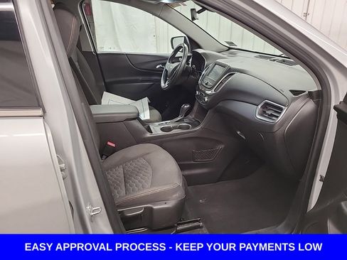 Used 2018 Chevrolet Equinox LT image 15