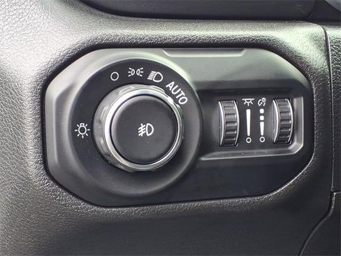 Certified 2021 Jeep Wrangler Unlimited Sport image 18