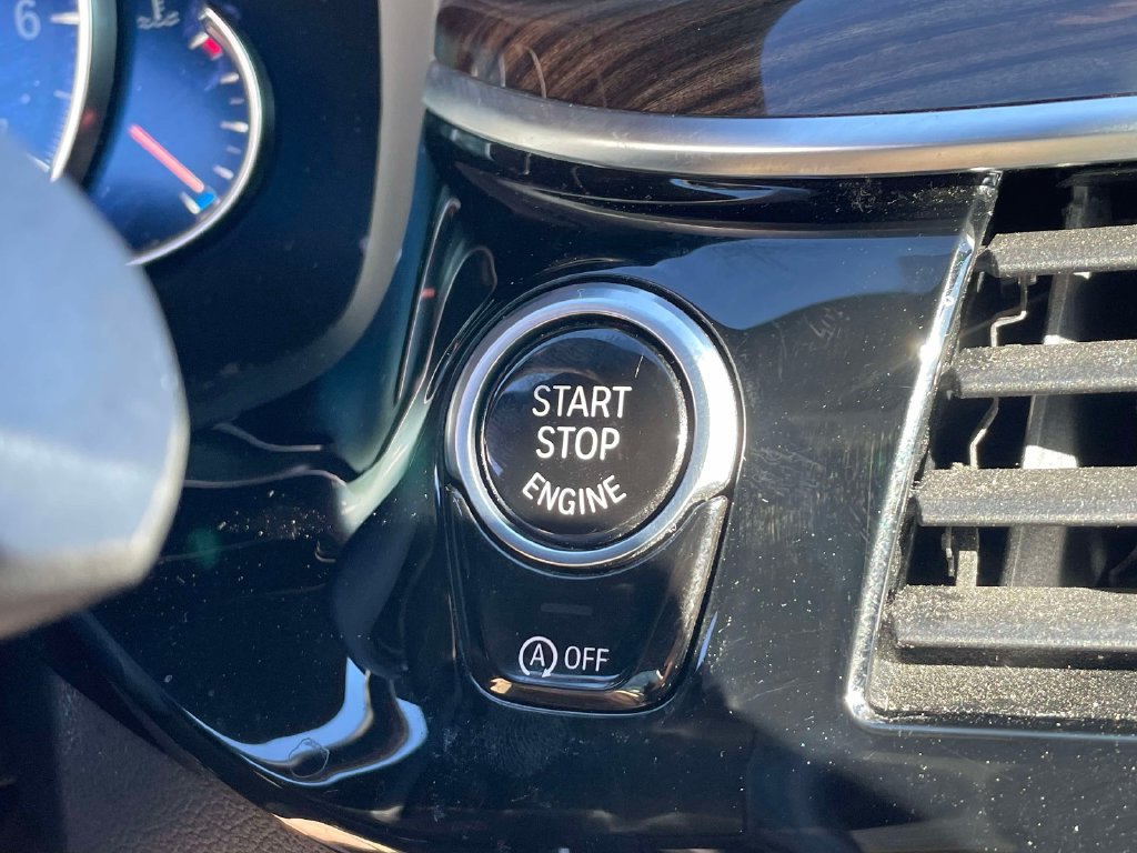 Used 2018 BMW M550i xDrive AWD/4WD image 28