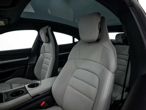 Certified 2021 Porsche Taycan 4S AWD/4WD image 19