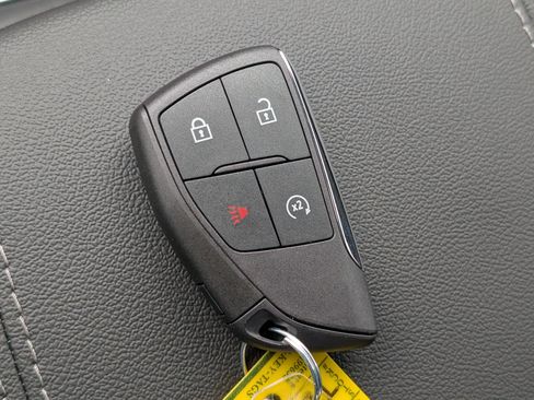 New 2026 GMC Canyon Elevation w/ Convenience Package image 31