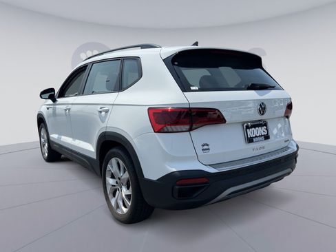 Used 2023 Volkswagen Taos S w/ Driver Assistance Package AWD/4WD image 4