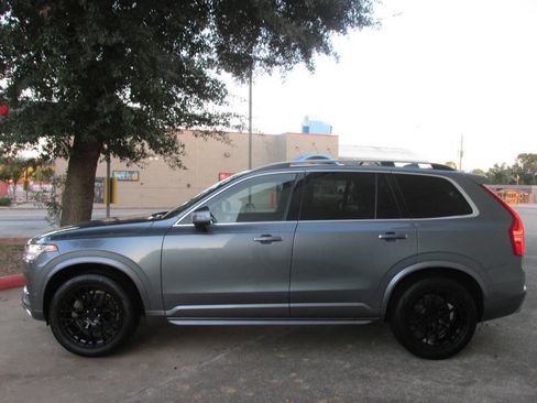 Used 2016 Volvo XC90 T6 Momentum w/ Protection Package Plus image 4
