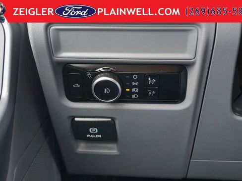 Used 2023 Ford F150 XLT w/ XTR Package AWD/4WD image 29