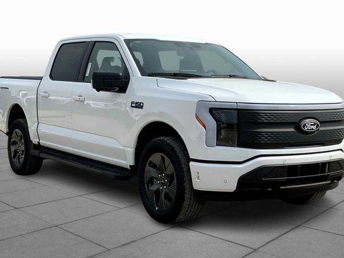 New 2025 Ford F150 Lightning Flash image 2