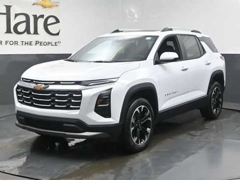 New 2026 Chevrolet Equinox LT w/ LPO, Floor Liner Package FWD image 12
