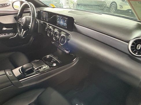 Used 2020 Mercedes-Benz A 220 image 32