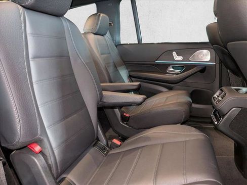 Certified 2023 Mercedes-Benz GLS 580 4MATIC image 24