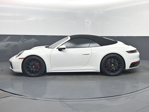 Used 2024 Porsche 911 Carrera image 10