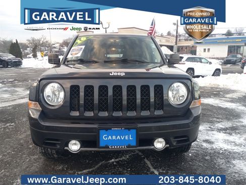 Used 2016 Jeep Patriot High Altitude image 1