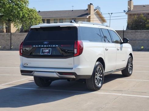 Used 2025 Ford Expedition Max Platinum image 14