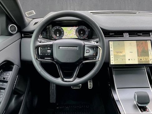 Certified 2025 Land Rover Range Rover Evoque Dynamic SE image 8