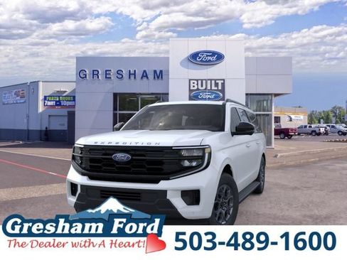 New 2026 Ford Expedition Max Active AWD/4WD image 2