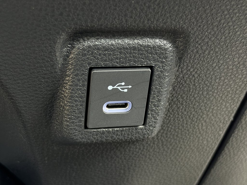 Used 2026 Toyota Corolla LE FWD image 23