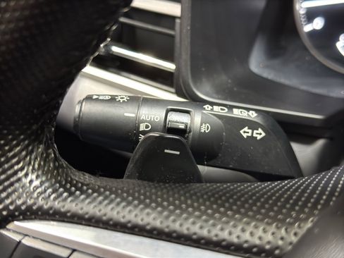 Used 2024 Mitsubishi Outlander SE image 23