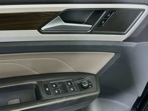 Used 2022 Volkswagen Atlas SE image 18