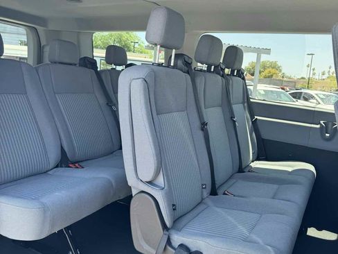 Used 2015 Ford Transit 150 XLT image 12