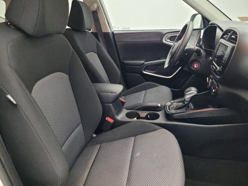 Used 2022 Kia Soul LX w/ Technology Package FWD image 21