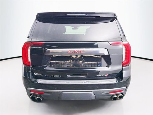 Used 2022 GMC Yukon AT4 AWD/4WD image 10