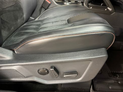 Used 2024 Ford Bronco Raptor AWD/4WD image 32