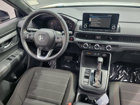 Used 2025 Honda CR-V Sport image 12