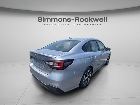 Used 2025 Subaru Legacy Premium AWD/4WD image 4