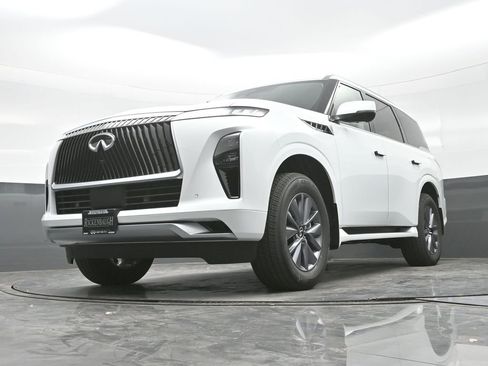 New 2026 INFINITI QX80 Pure w/ Cargo Package image 40