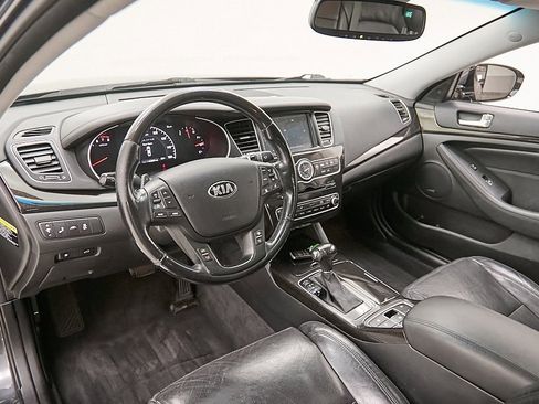 Used 2015 Kia Cadenza Premium w/ Technology Package image 12