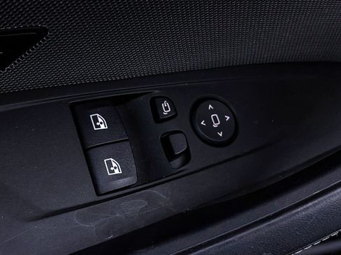 Used 2023 BMW M4 xDrive Competition AWD/4WD image 35