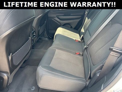 Used 2023 Jeep Grand Cherokee Laredo image 35