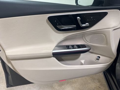 Used 2023 Mercedes-Benz C 300 4MATIC Sedan image 17