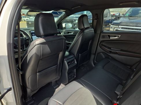 Used 2024 Ford Edge ST-Line AWD/4WD image 15