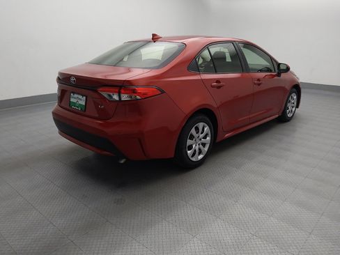 Used 2021 Toyota Corolla LE FWD image 9