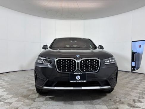 Used 2024 BMW X4 xDrive30i w/ Premium Package AWD/4WD image 2