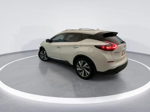 Used 2020 Nissan Murano SL FWD image 2