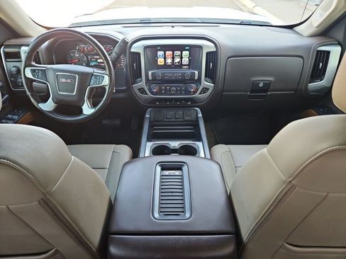 Used 2018 GMC Sierra 1500 SLT w/ SLT Premium Package AWD/4WD image 17