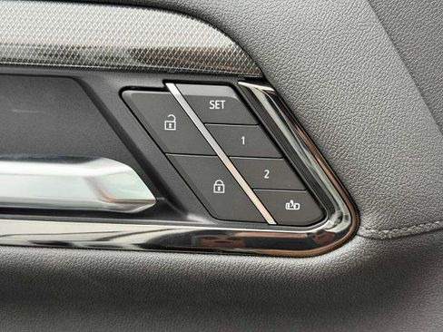 New 2026 GMC Sierra 2500 AT4 image 19