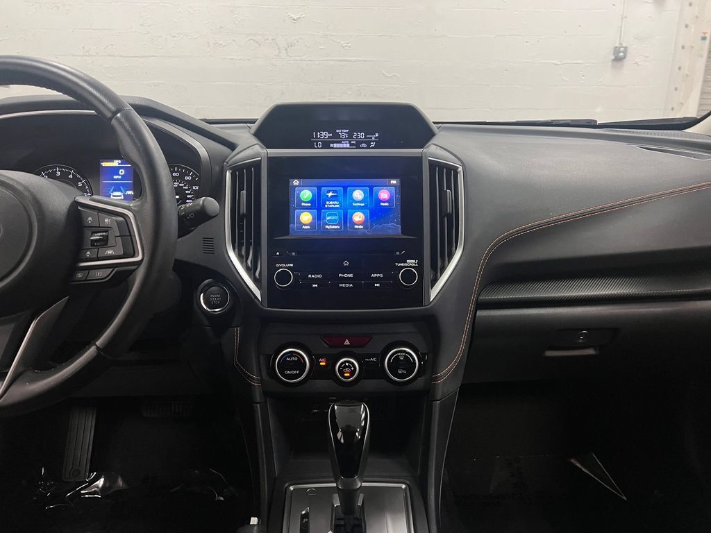 Used 2020 Subaru Crosstrek 2.0i Premium w/ Moonroof Package 2 AWD/4WD image 20