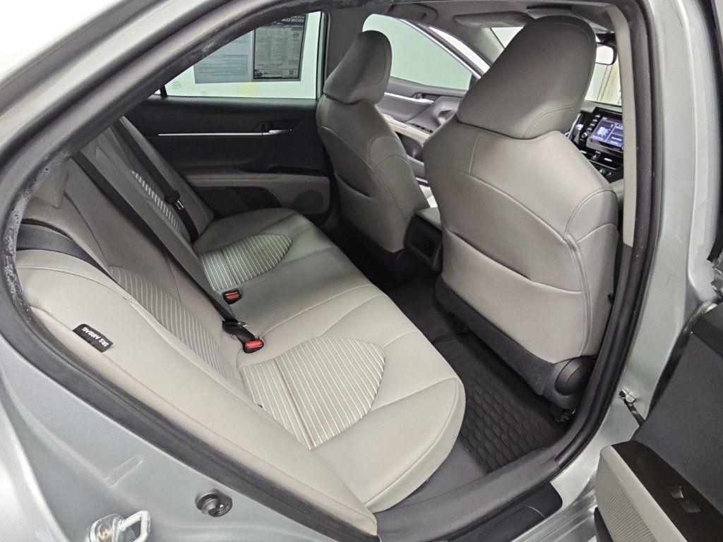 Used 2021 Toyota Camry SE FWD image 34