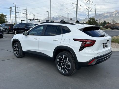 New 2026 Chevrolet Trax RS w/ Driver Confidence Package image 5