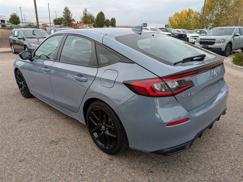 Used 2022 Honda Civic Sport image 6