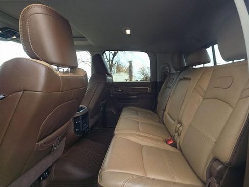 Used 2024 RAM 3500 Limited image 5