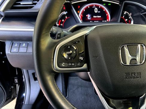 Used 2019 Honda Civic Sport image 10
