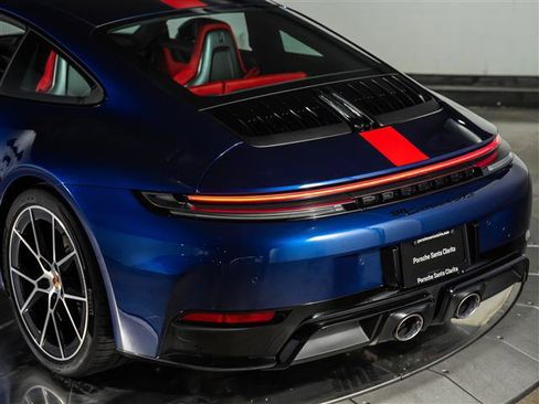 New 2026 Porsche 911 Carrera 4 GTS image 40
