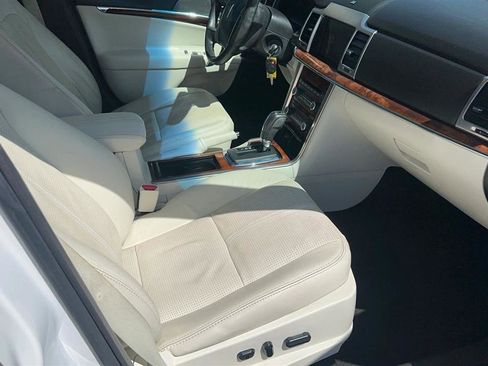 Used 2011 Lincoln MKZ Hybrid w/ 201A Rapid Spec Order Code image 31