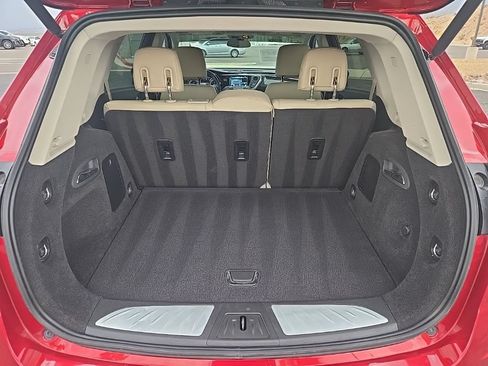 Used 2020 Buick Envision Preferred FWD image 37
