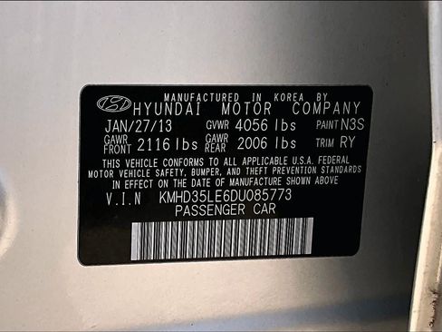 Used 2013 Hyundai Elantra GT w/ Touch & Go Pkg FWD image 34
